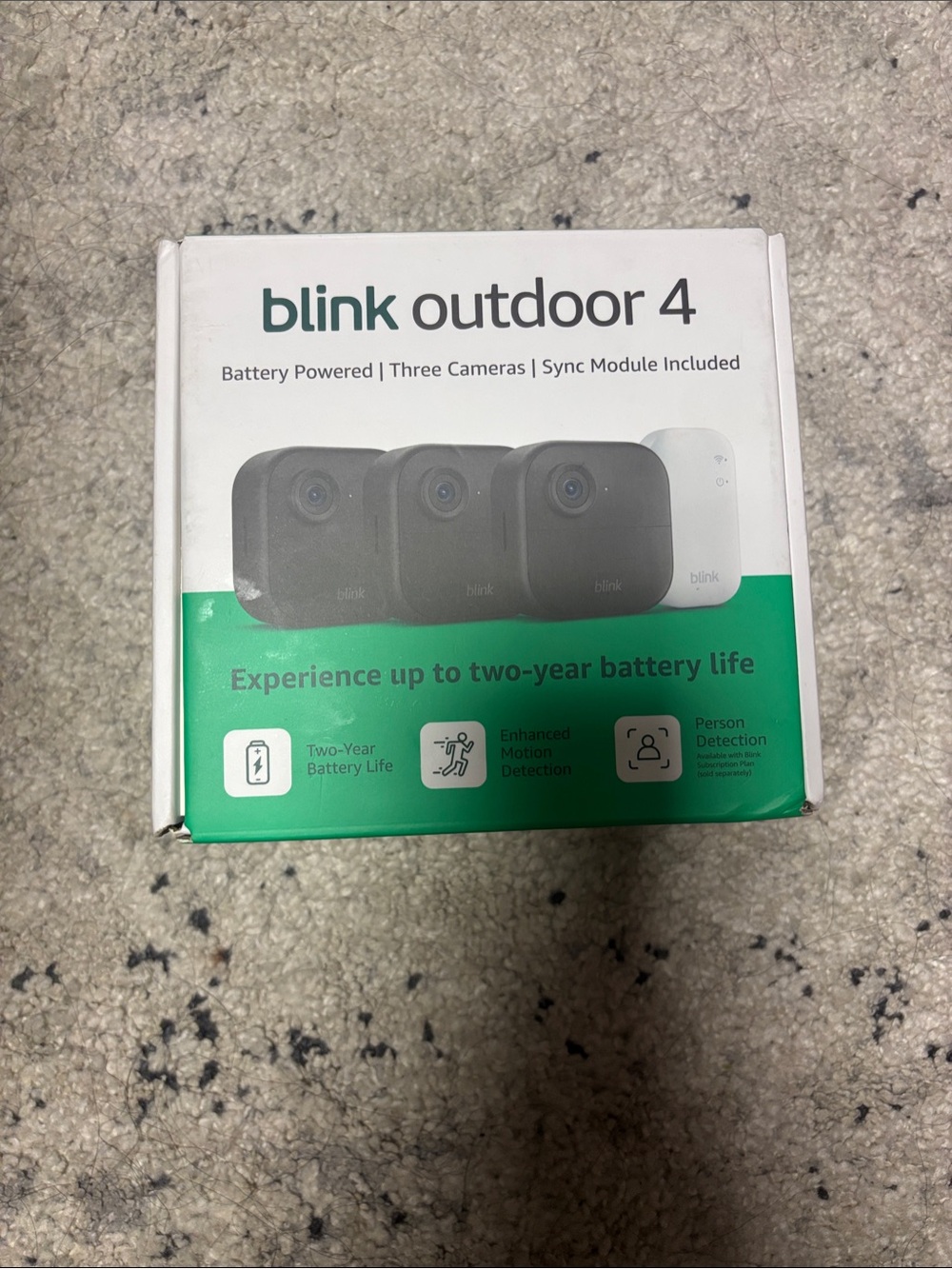 Link Blink Outdoor 4 Security Camera Kit - Black & White